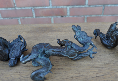 Japon, Ère Meiji, Fin XIXème - Suite de 4 Dragons - Sculptures 2