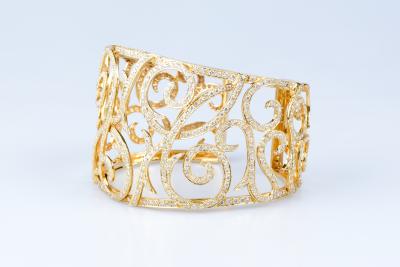 Magnifique bracelet de haute joaillerie en or jaune 14 carats 2