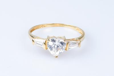 Bague coeur oxyde de zirconium en or jaune 18 carats 2