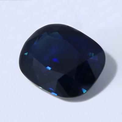 6,12 carats. Saphir bleu non traité 2