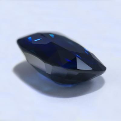 6,12 carats. Saphir bleu non traité 2