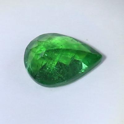 0,93 ct. Tsavorite non traitée (Grossularite - Grenat) 2