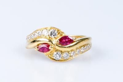 Bague rubis diamant en or jaune 18 carats 2