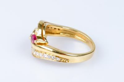 Bague rubis diamant en or jaune 18 carats 2