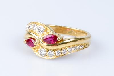 Bague rubis diamant en or jaune 18 carats 2