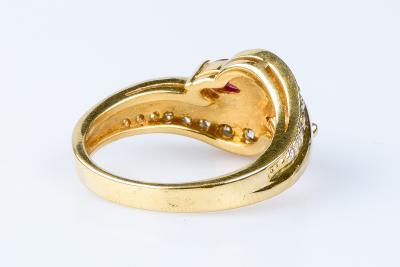 Bague rubis diamant en or jaune 18 carats 2