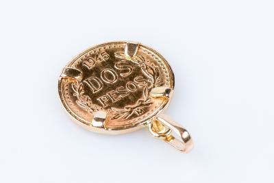 Pendentif pièce Estados Unidos Mexicanos de 2 Pesos de l'année 1945 en or rose 18 carats 2