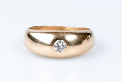 Bague diamant en or jaune 18 carats 2