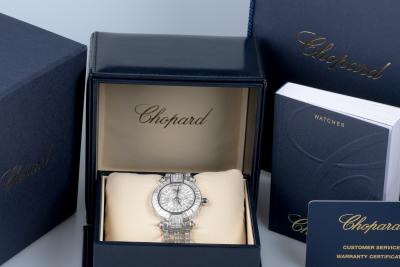 Montre Chopard Impériale Chronographe diamants en or blanc 18 carats 2