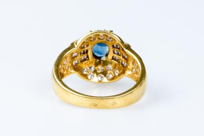 Bague diamant saphir en or jaune 18 carats 2