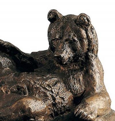 Ours au repos (d’après Antoine-Louis Barye) – Reproduction en résine 2