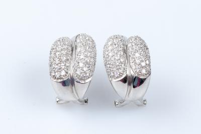 Boucles d’oreilles en or blanc 18 carats 2