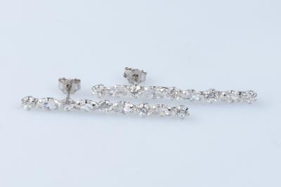Boucles d’oreilles en or blanc 18 carats 2