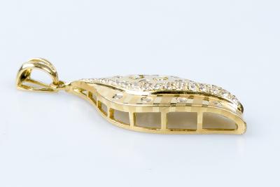 Pendentif en or jaune 18 carats 2