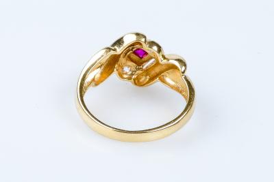 Bague en or jaune 18 carats 2