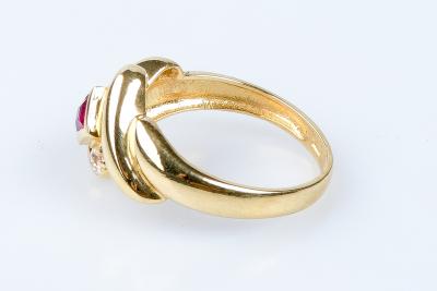 Bague en or jaune 18 carats 2