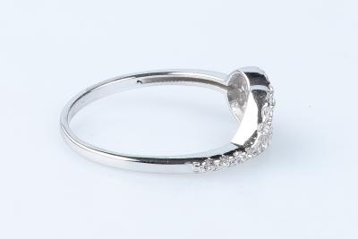 Bague en or blanc 18 carats 2