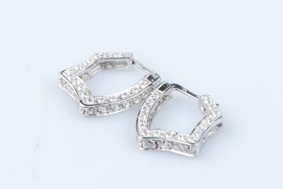 Boucles d’oreilles en or blanc 18 carats 2