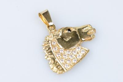 Pendentif cheval en or jaune 18 carats 2