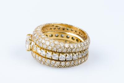 Bague diamant en or jaune 18 carats 2
