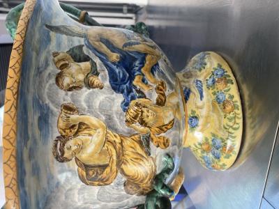Vase majolica 2