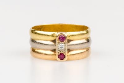 Bague diamant rubis en or tricolore 18 carats 2