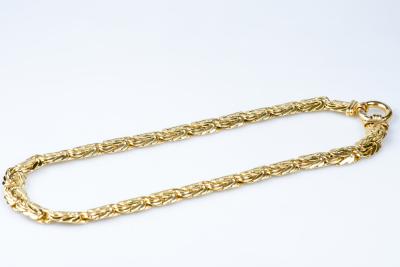 Collier maille royale en or jaune 18 carats 2