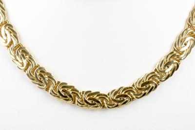 Collier maille royale en or jaune 18 carats 2
