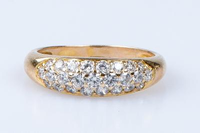 Bague en or jaune 9 carats 2