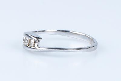 Bague en or blanc 2