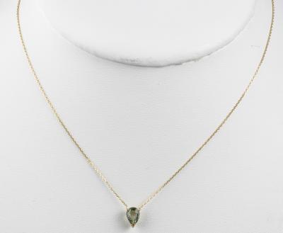 Collier et pendentif saphir de couleur vert  bleu ciel en or jaune 18 carats 2
