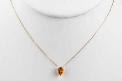 Collier et pendentif saphir de couleur orange rouge en or jaune 18 carats 2