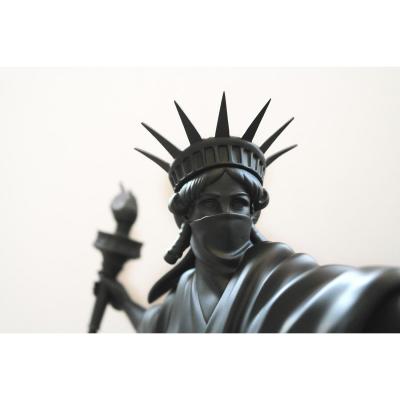 Whatshisname - Riot of liberty black - Sculpture 2