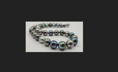 Exceptionnel collier de 41 grosses perles naturelles de Tahiti multicolores de 8,5 à 12 mm, 2