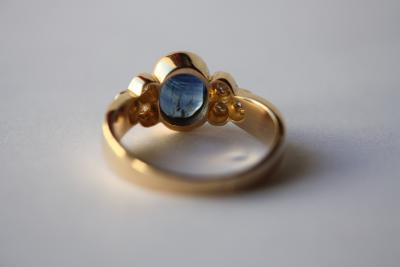 Bague saphir et diamants 2