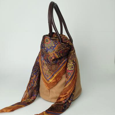 Set borsa + foulard 2