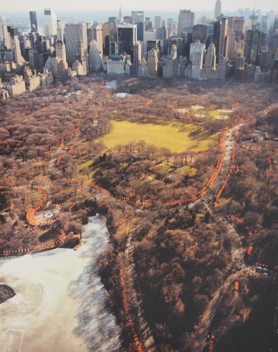 Christo et Jeanne-Claude - Central Park New York : Aerial View of the Gates, 2005 - Affiche originale d’époque 2