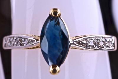Bague en or jaune 18 kt ornée d’un saphir naturel de 0,36 ct certifié et diamants naturels  pour 0,08 ct 2