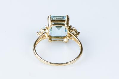 Bague aigue-marine en or jaune 18 carats 2