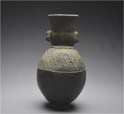 Culture Chimù, Pérou, Vase cérémoniel anthropomorphe en céramique vernissée, 1000 - 1470 ap J. -C. 2