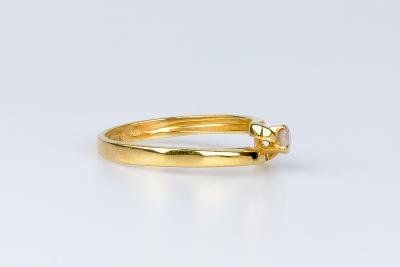 Bague solitaire en or jaune 18 carats 2