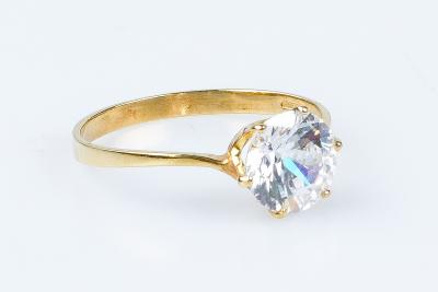Bague en or jaune 18 carats 2