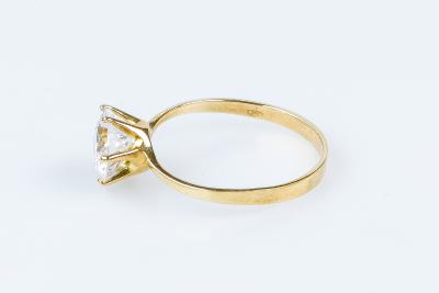 Bague en or jaune 18 carats 2