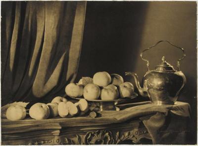 LAURE ALBIN-GUILLOT - NATURE MORTE AUX POMMES - 1941 2