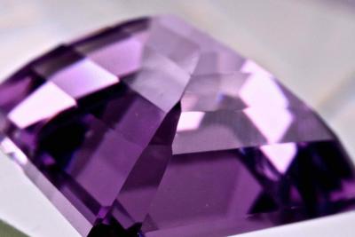 Améthyste du Brésil violet rose, royale AAA de 5.32 carats certifiée. 2