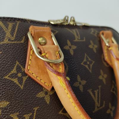 LOUIS VUITTON 2