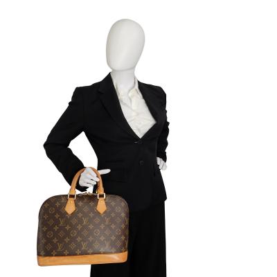 LOUIS VUITTON 2