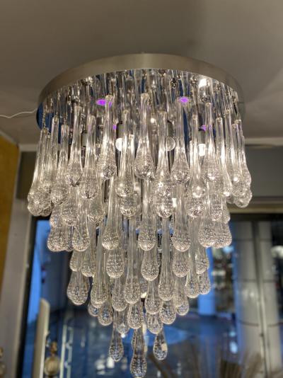Grand lustre gouttes d’eau en verre de Murano et leds de couleur 2