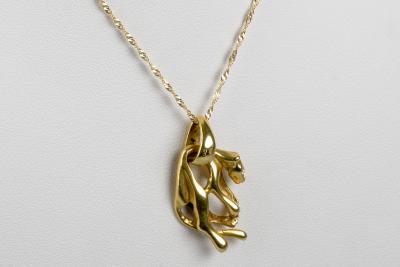 Collier et pendentif panthère diamant en or jaune 18 carats 2