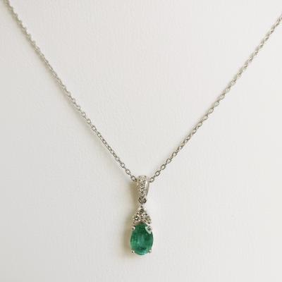 18 kt. White gold - Necklace with pendant - 0.73 ct Emerald 2